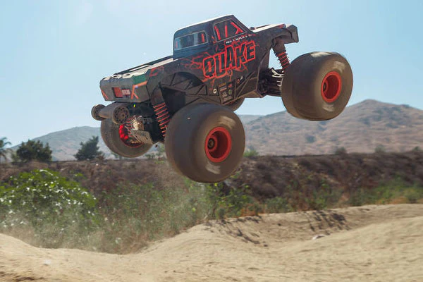 QUAKE GROM BRUSHED 4X4 - RTR MONSTER TRUCK 1:16 - ROSSO - Image 11