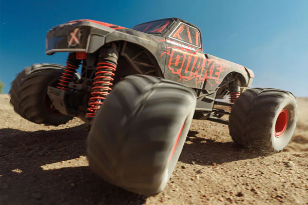 QUAKE GROM BRUSHED 4X4 - RTR MONSTER TRUCK 1:16 - ROSSO - Image 15