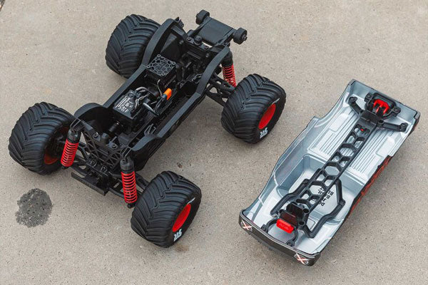QUAKE GROM BRUSHED 4X4 - RTR MONSTER TRUCK 1:16 - ROSSO - Image 17
