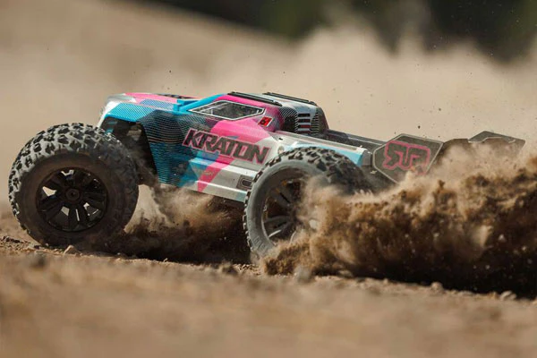 KRATON V6 BLX 4X4 BRUSHLESS 6S - RTR MONSTER TRUCK 1:8 - PINK - Image 13