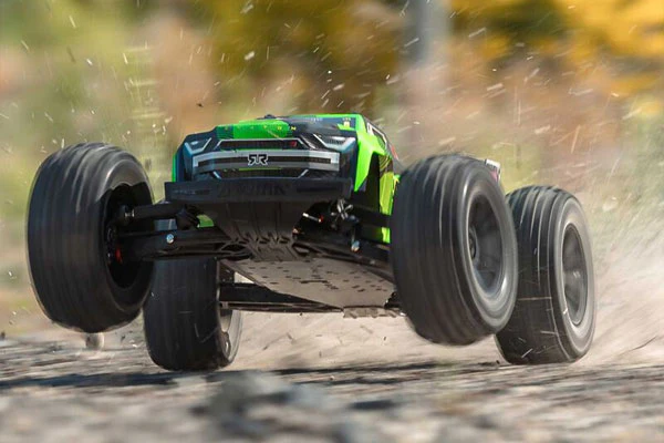 KRATON V6 BLX 4X4 BRUSHLESS 6S - RTR MONSTER TRUCK 1:8 - VERDE - Image 11