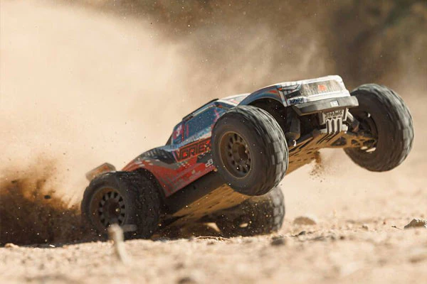 VORTEKS 223 BLX BRUSHLESS - RTR MONSTER TRUCK 1:10 - ROSSO - Image 12