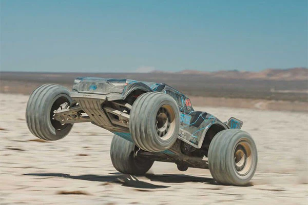 VORTEKS 223S DSC 2WD BRUSHLESS - RTR MONSTER TRUCK 1:10 - BLU - Image 15