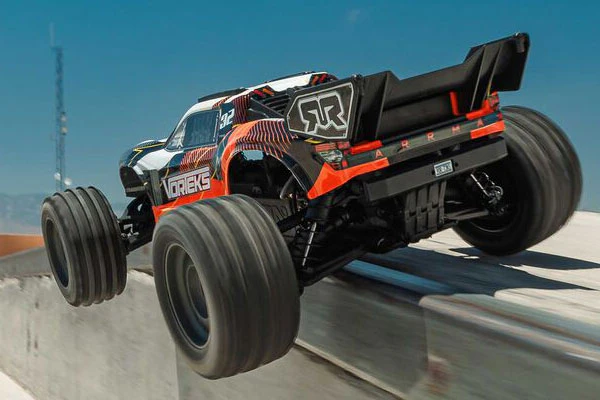 VORTEKS MEGA 550 2WD - RTR STADIUM TRUCK 1:10 - ORANGE - Image 15