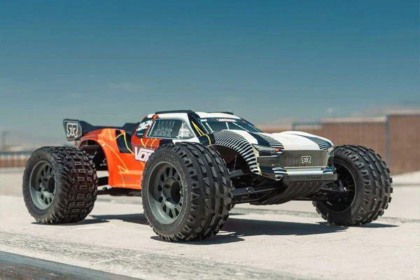 VORTEKS MEGA 550 2WD - RTR STADIUM TRUCK 1:10 - ORANGE - Image 17
