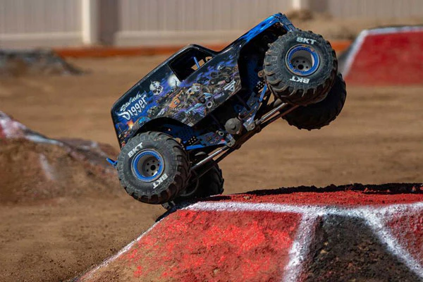 LMT 2.0 4X4 BRUSHLESS - SON-UVA DIGGER - RTR MONSTER TRUCK 1:8 - Image 11