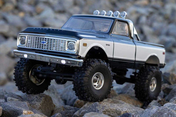 SCX24 CHEVROLET C10 4WD 1967-1972- RTR ROCK CRAWLER 1:24 - NERO - Image 18