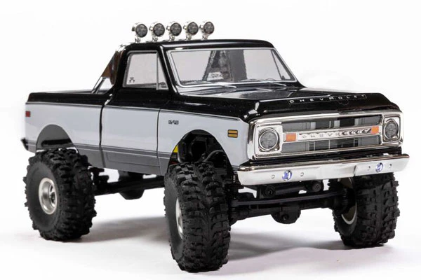 SCX24 CHEVROLET C10 4WD 1967-1972- RTR ROCK CRAWLER 1:24 - NERO - Image 8