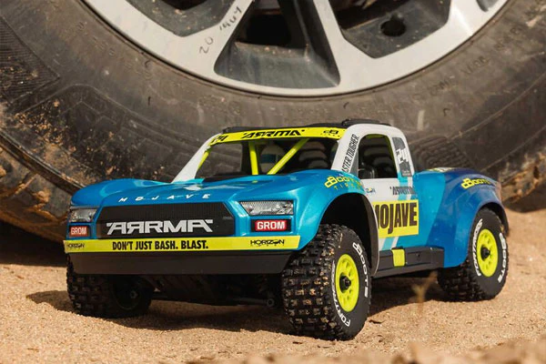 MOJAVE GROM MEGA 380 4X4 - RTR SHORT COURSE 1:16 - BLU/BIANCO - Image 6