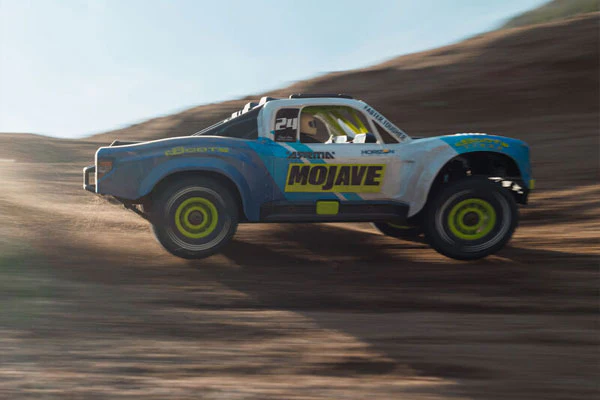 MOJAVE GROM MEGA 380 4X4 - RTR SHORT COURSE 1:16 - BLU/BIANCO - Image 9