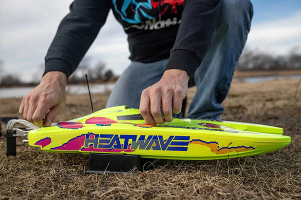 BLACKJACK 24" V2 - RTR CATAMARANO - HEATWAVE VISUAL - Image 9