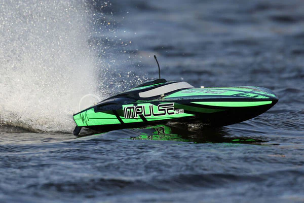 IMPULSE 32" - RTR MOTOSCAFO - VERDE - Image 7
