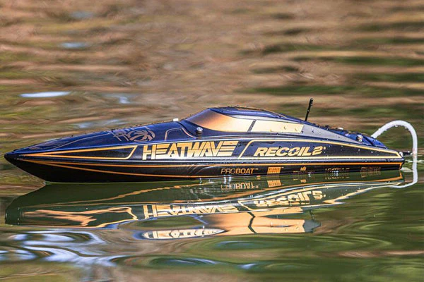 RECOIL 2 V2 26" AUTOADDRIZZANTE DEEP V - RTR MOTOSCAFO - HEAT WAVE VISUAL - Image 9