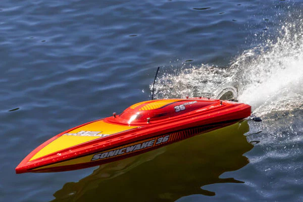 SONICWAKE V3 36" - RTR MOTOSCAFO - ROSSO - Image 18